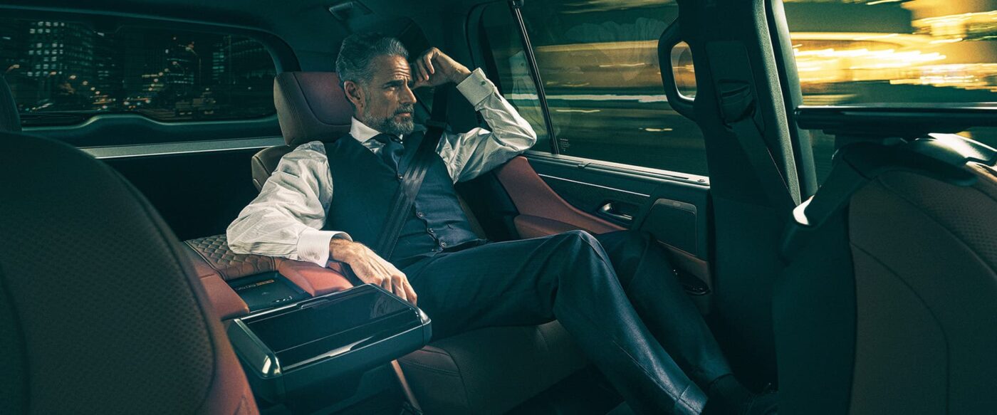 Giá lăn bánh Lexus LX 600 VIP kèm thông số chi tiết nhất 2024