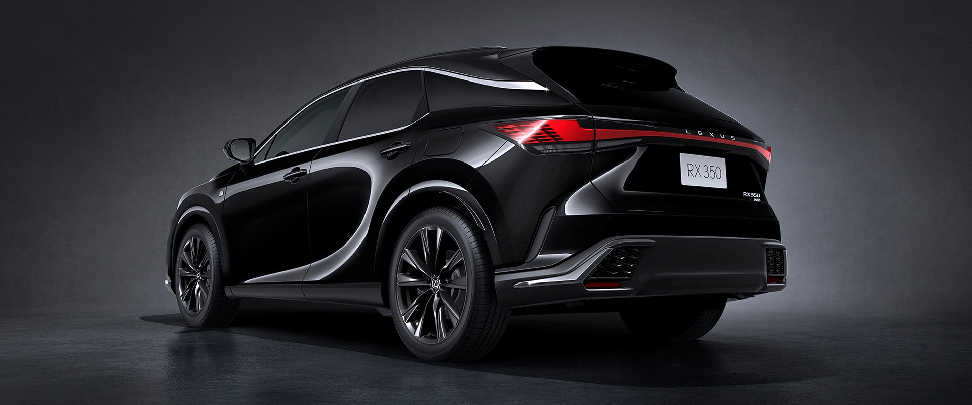 Giá xe Lexus RX350 F Sport mới nhất năm tháng 4/2024