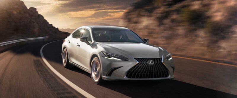 Giá bán Lexus ES 300h tháng 3/2024 tại Việt Nam