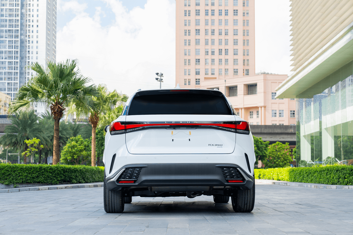 Đánh giá chi tiết Lexus RX350 2024