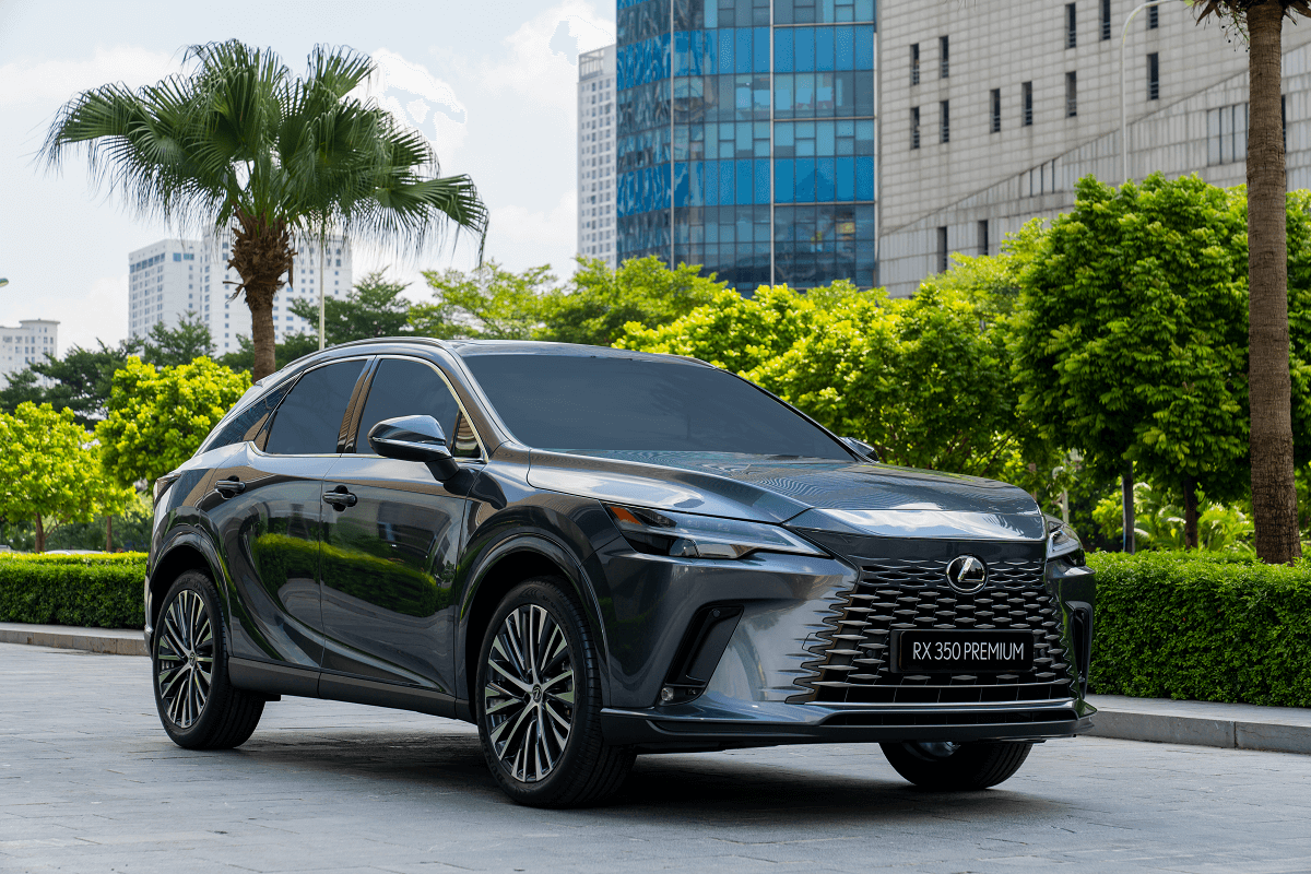 Sự khác nhau giữa ba phiên bản của RX350 Lexus 2024