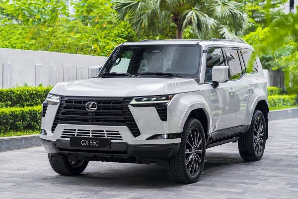 Lexus GX550 chính thức ra mắt tại Việt Nam giá chỉ từ 6,2 tỷ