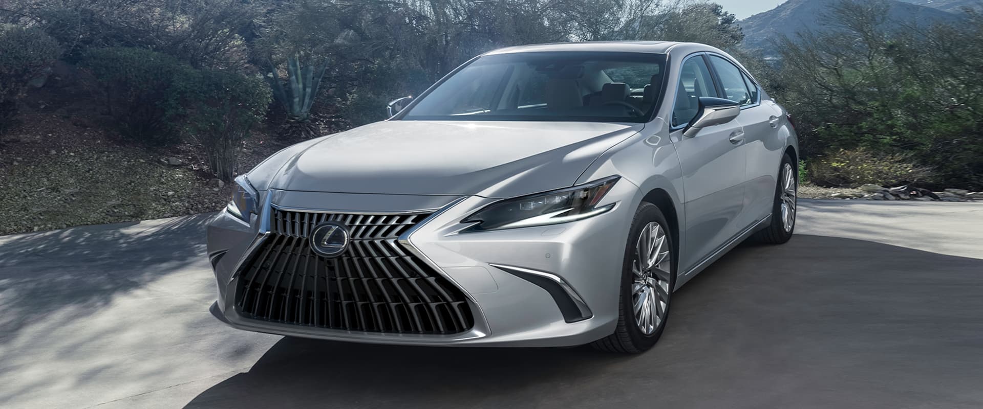 Lexus ES 250 nội thất sang trọng, tinh xảo