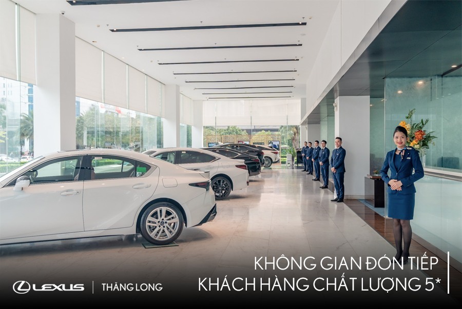 Showroom trưng bày với không gian rộng rãi, sang trọng