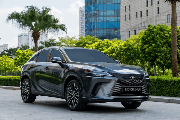 Lexus RX350 ngoại hình sang trọng nội thất tinh tế