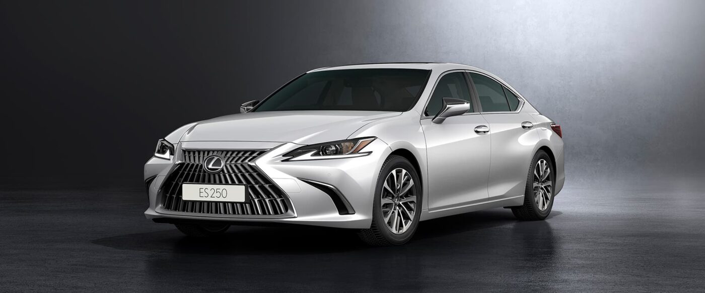 Động cơ và vận hành Lexus ES250 2024