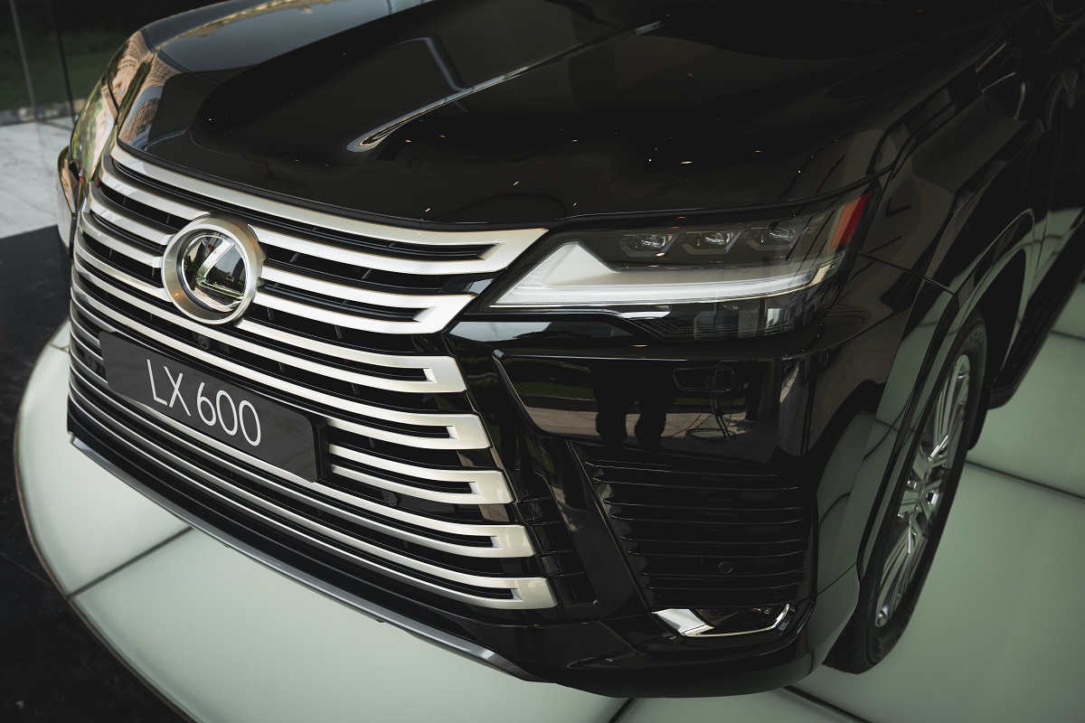 Đánh giá ngoại thất xe Lexus Lx600