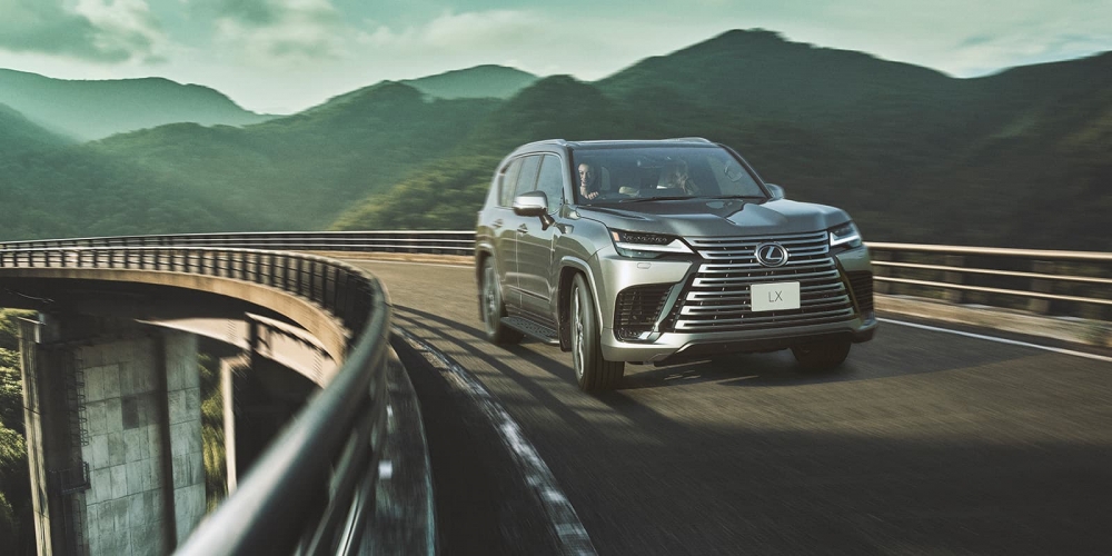 Khám phá chi tiết Lexus LX600 4 chỗ lịch lãm